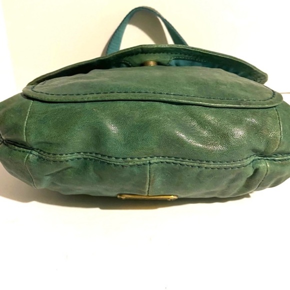 Fossil Green Leather hobo Handbag - Picture 3 of 10